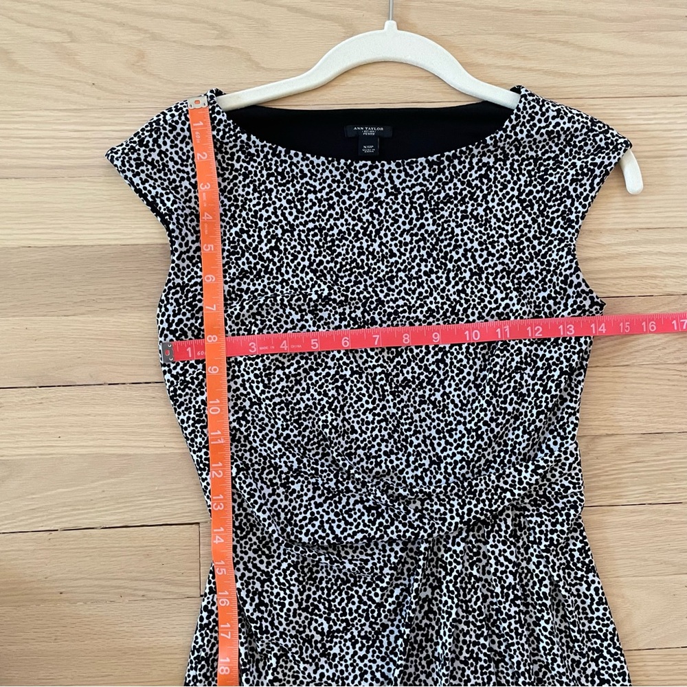 Ann Taylor white and Black Spotted Cap Sleeve Mini Dress XS petite - Picture 8 of 12